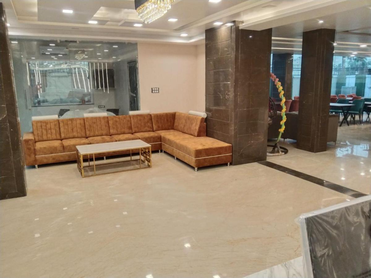 Hotel Vivaan Regency Haridwār Exterior foto