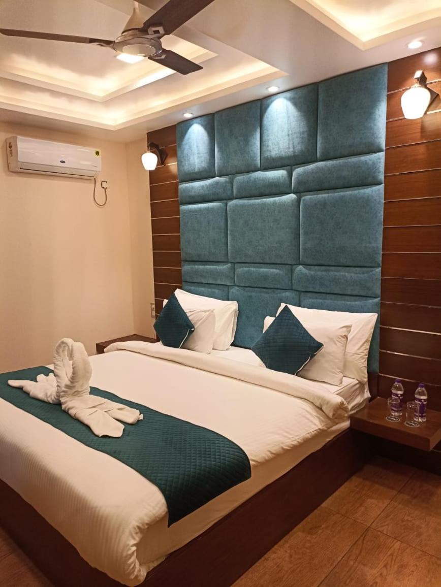 Hotel Vivaan Regency Haridwār Exterior foto